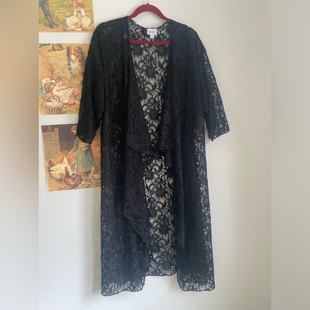 LULAROE BLACK LACE COVER UP / OUTTER SIZE L